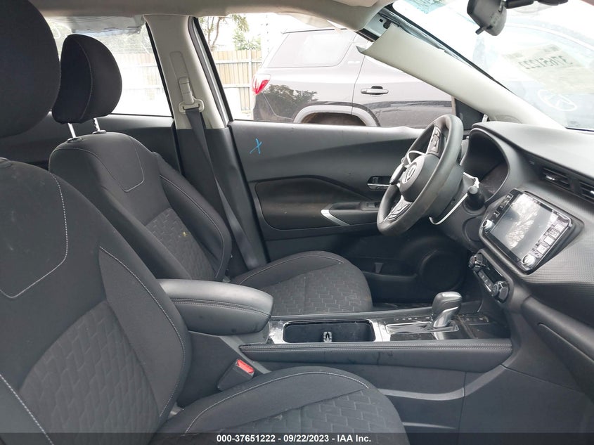VIN 3N1CP5CV7ML542687 2021 NISSAN KICKS SV