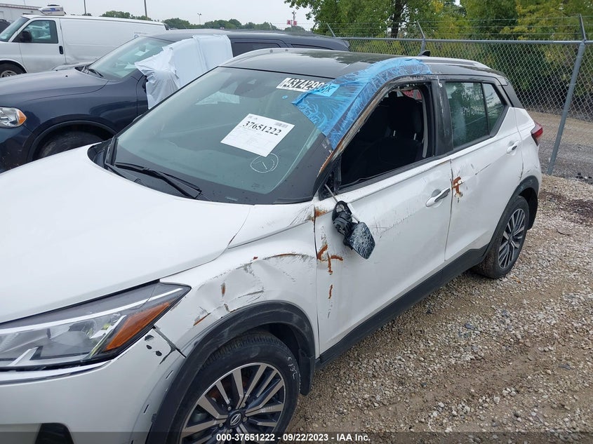 VIN 3N1CP5CV7ML542687 2021 NISSAN KICKS SV