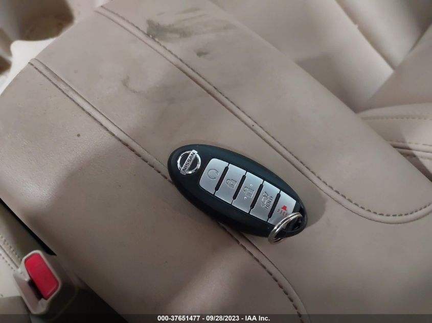 2018 NISSAN ROGUE SV/SL - 5N1AT2MV1JC781569