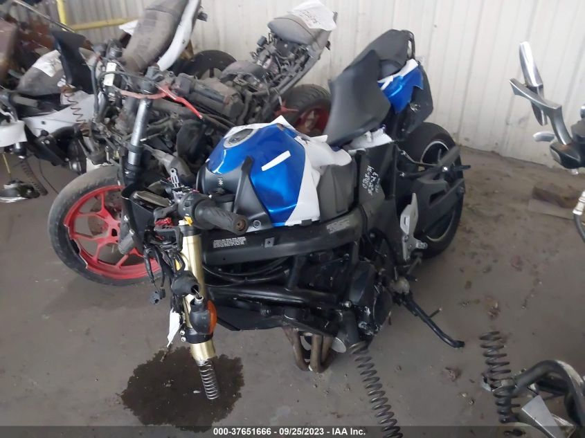 2015 SUZUKI GSX-S750 JS1GR7NA6F2102084