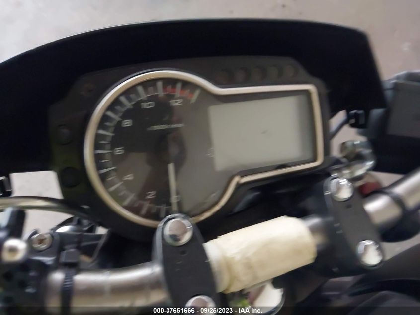 2015 SUZUKI GSX-S750 JS1GR7NA6F2102084