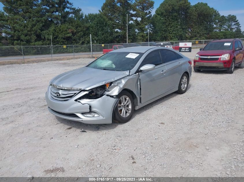 2013 HYUNDAI SONATA GLS - 5NPEB4AC0DH741080