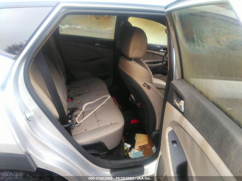 2019 HYUNDAI TUCSON SE - KM8J2CA42KU980176