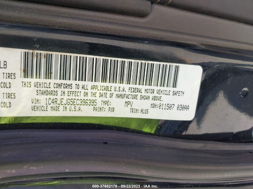 2014 JEEP GRAND CHEROKEE SUMMIT - 1C4RJEJG5EC396395