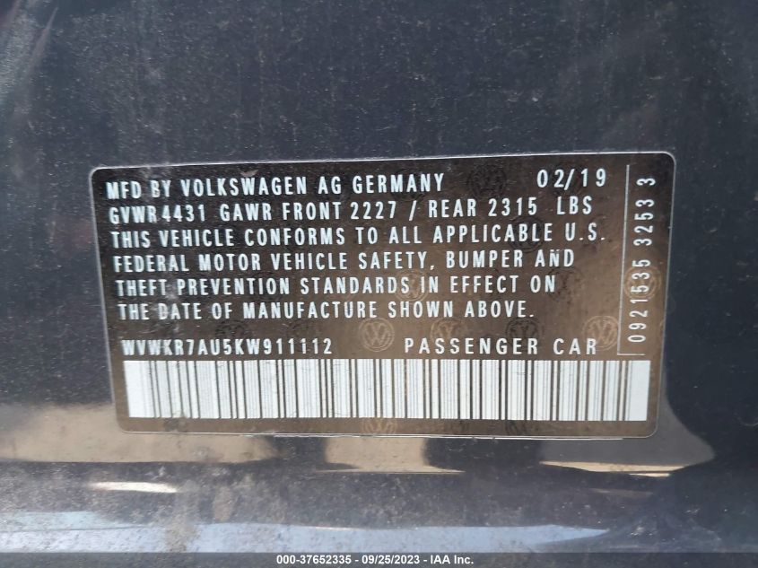 2019 VOLKSWAGEN E-GOLF SE - WVWKR7AU5KW911112