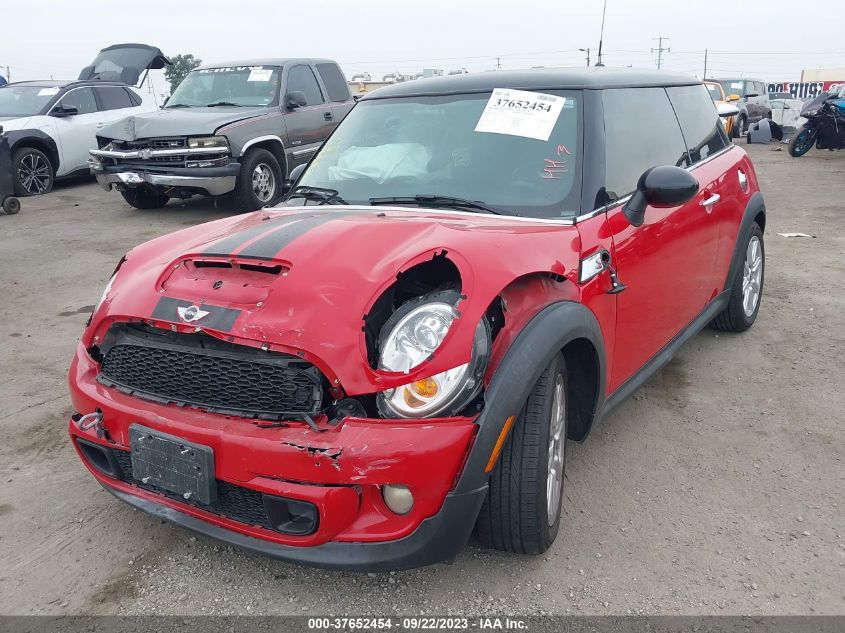 2013 MINI COOPER HARDTOP S WMWSV3C55DT388833