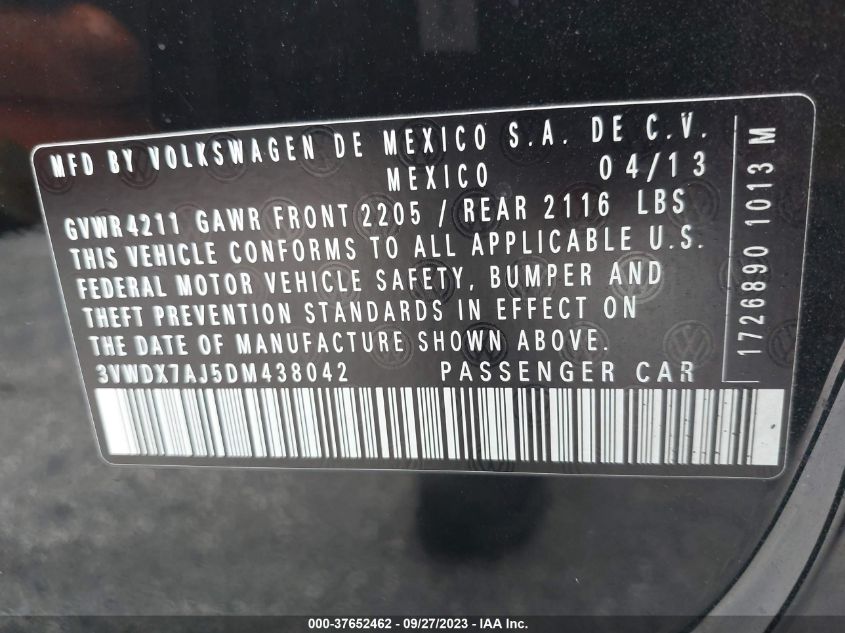 2013 VOLKSWAGEN JETTA SEDAN SE W/CONVENIENCE - 3VWDX7AJ5DM438042