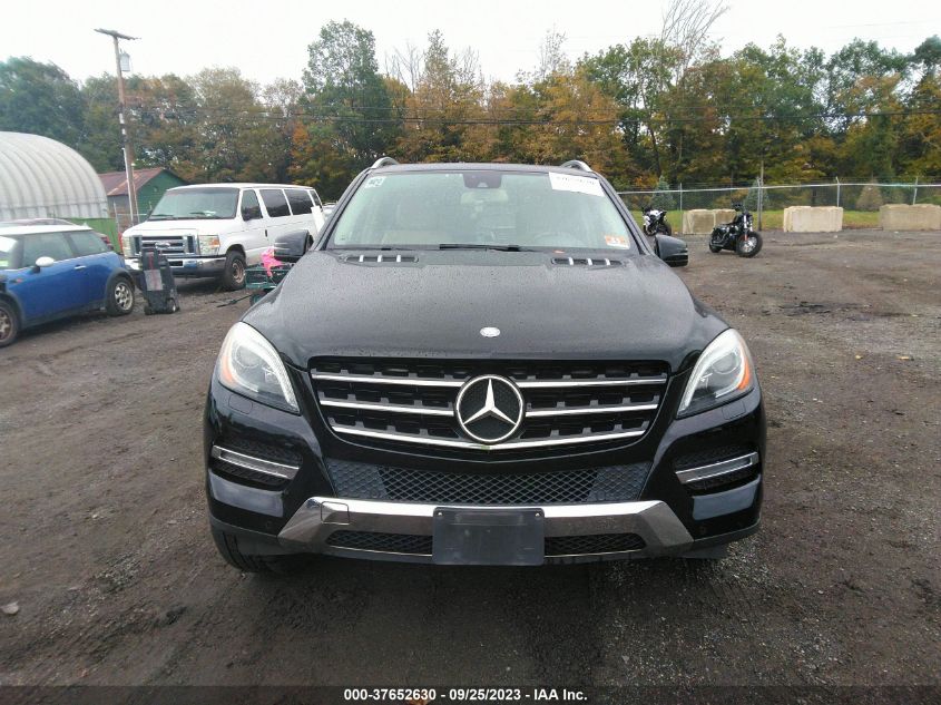 2013 MERCEDES-BENZ M-CLASS ML 350 4JGDA5HBXDA234322