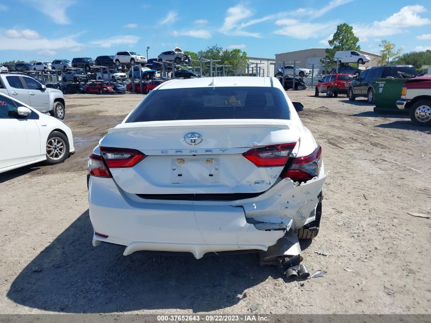 4T1G11AK0MU612114 Toyota Camry SE 16