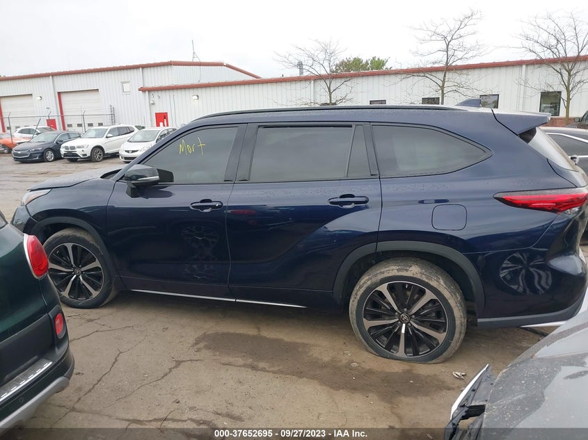 VIN 5TDLZRBH0MS062219 2021 TOYOTA HIGHLANDER XSE