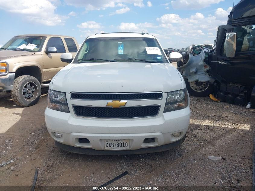 2014 CHEVROLET SUBURBAN LT - 1GNSCJE05ER175515