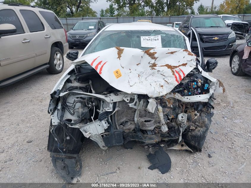 2015 TOYOTA COROLLA L/LE/LE PLS/PRM/S/S PLS - 5YFBURHE1FP254638