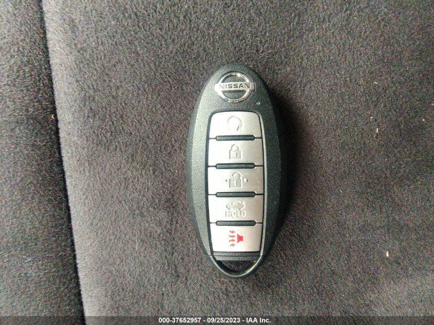2022 NISSAN SENTRA SR - 3N1AB8DV9NY245074