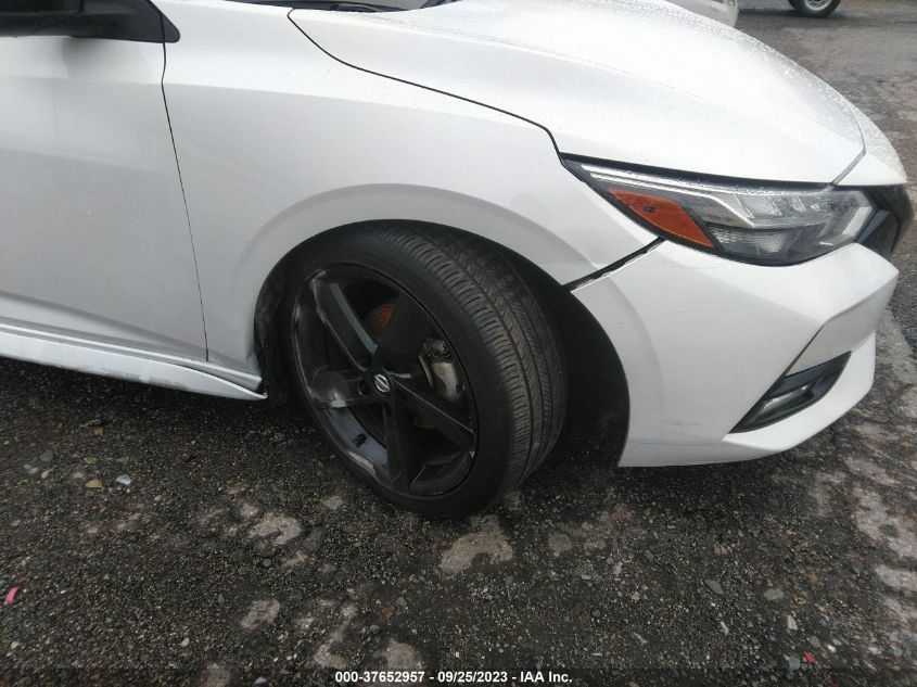 2022 NISSAN SENTRA SR - 3N1AB8DV9NY245074