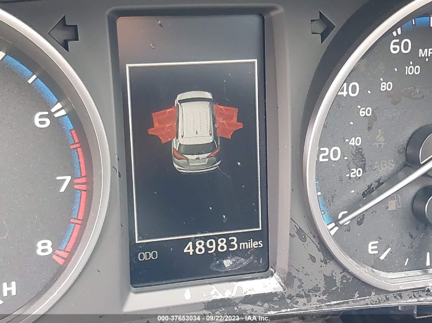 2018 TOYOTA RAV4 LE - JTMZFREV4JJ211731