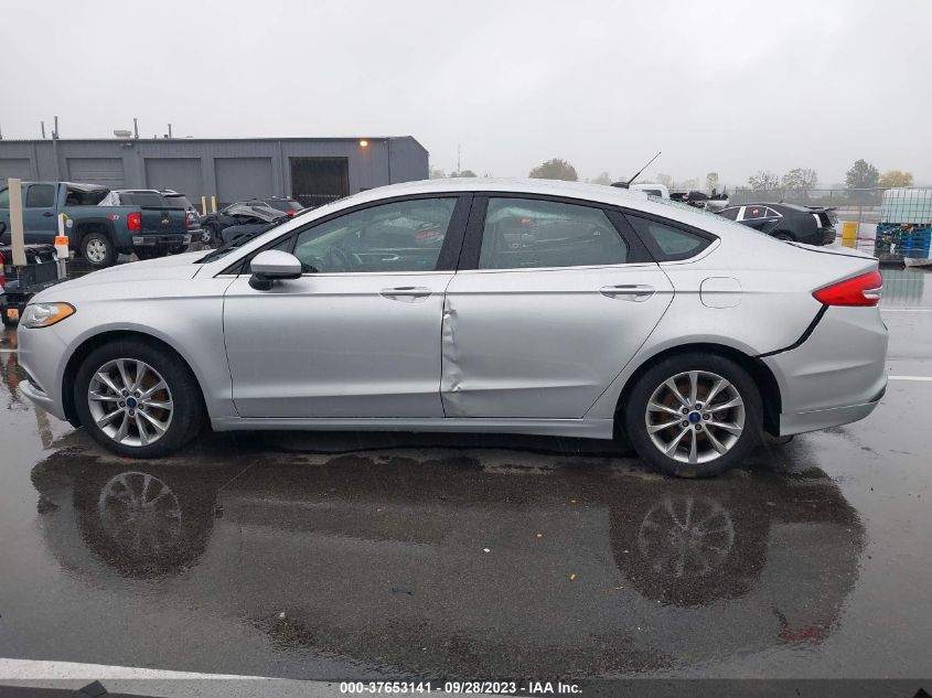 2017 FORD FUSION SE - 3FA6P0H70HR253702