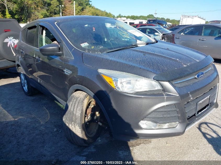 2015 FORD ESCAPE SE - 1FMCU0G93FUB74034