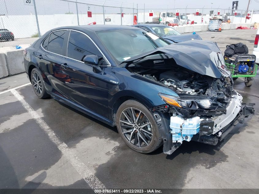 4T1G31AK1MU028721 Toyota Camry HYBRID SE