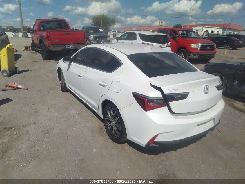 19UDE2F74KA014260 Acura ILX PREMIUM/TECHNOLOGY 3