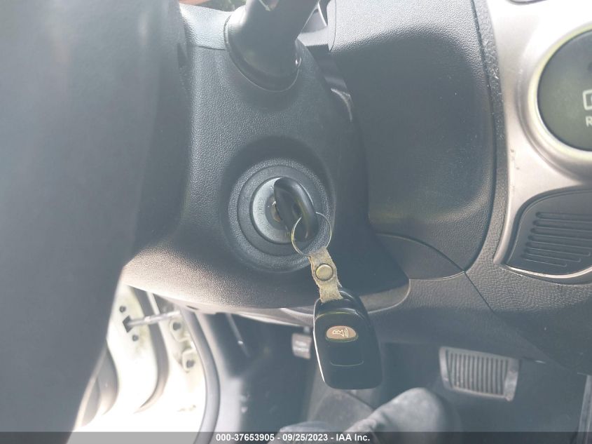 2013 HYUNDAI TUCSON GLS - KM8JU3AC3DU572550