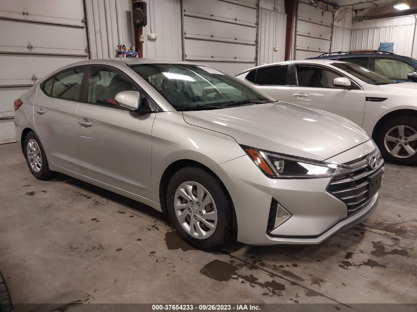 2019 HYUNDAI ELANTRA SE - 5NPD74LF4KH459414