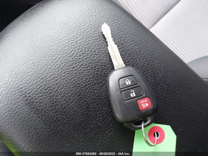 2015 TOYOTA RAV4 LE - 2T3BFREV4FW271910