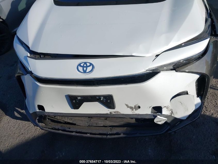 2023 TOYOTA BZ4X XLE JTMAAAAA2PA007597