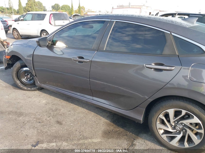 VIN 2HGFC2F77HH530234 2017 HONDA CIVIC SEDAN EX