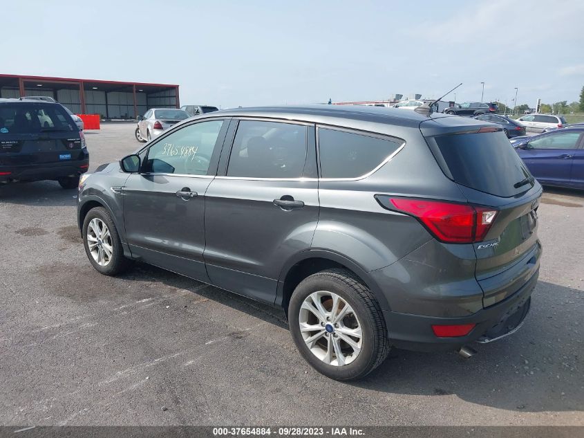 1FMCU0GD7KUB11694 2019 FORD ESCAPE, photo no. 3