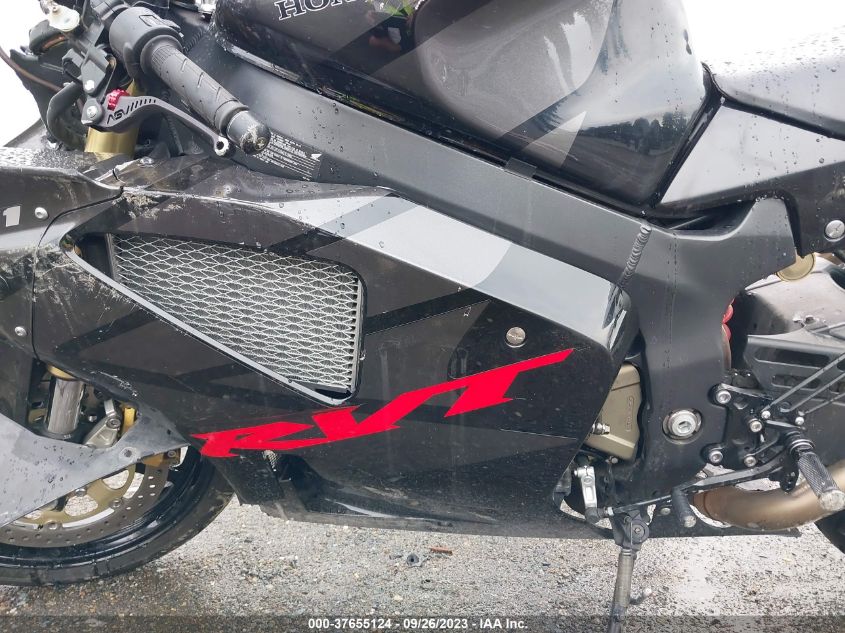 2005 HONDA RVT1000 R - JH2SC45215M500029