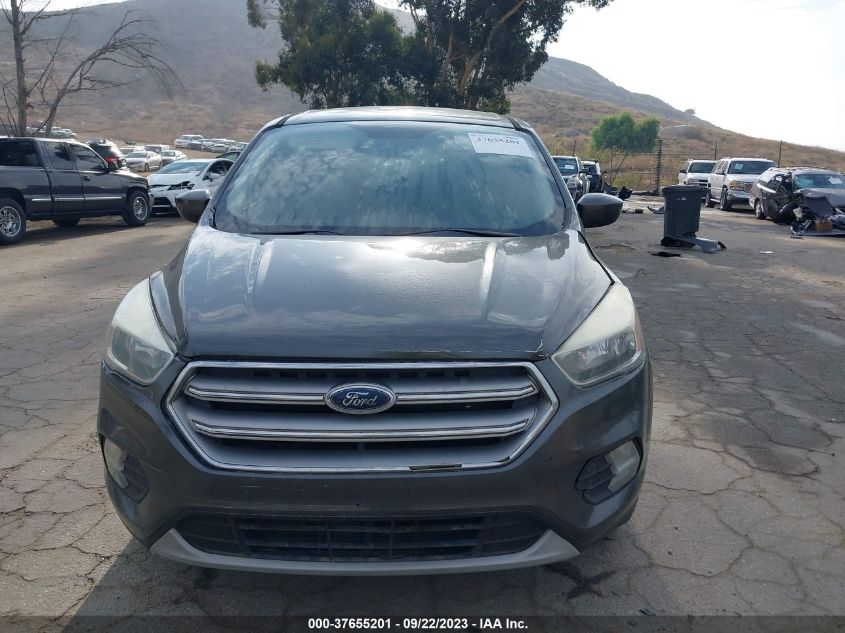 2017 FORD ESCAPE SE - 1FMCU0GD1HUC67285