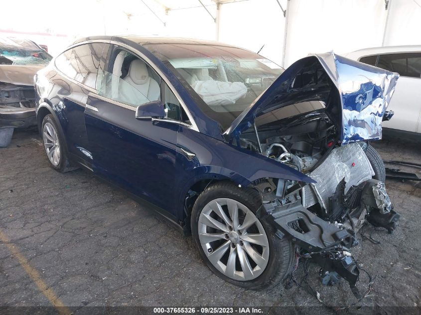 2018 TESLA MODEL X 75D - 5YJXCBE26JF090799