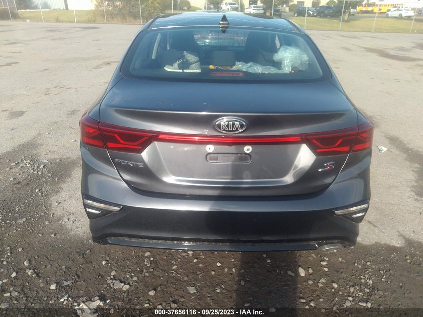 VIN 3KPF34AD8KE012997 2019 KIA FORTE GT LINE/S