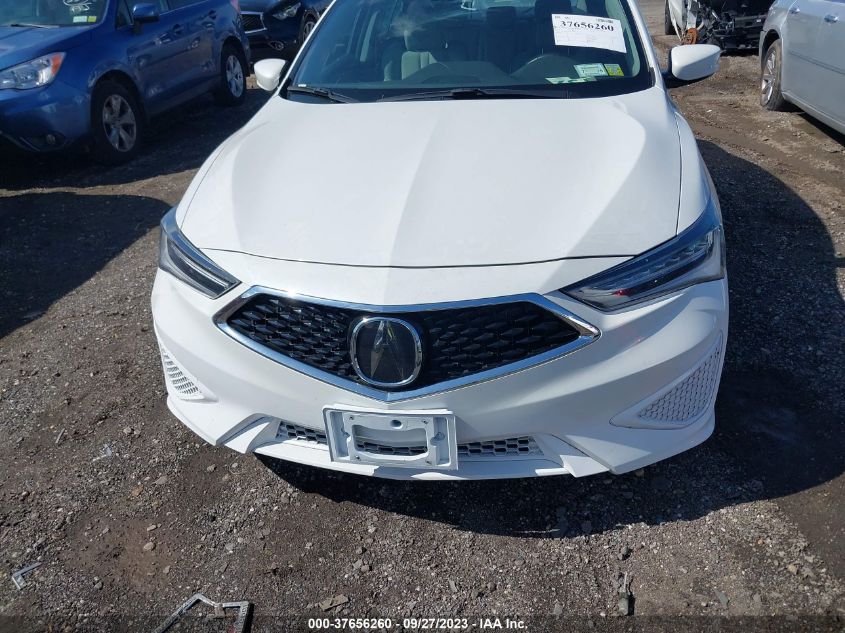 19UDE2F76MA000850 Acura ILX PACKAGE 12