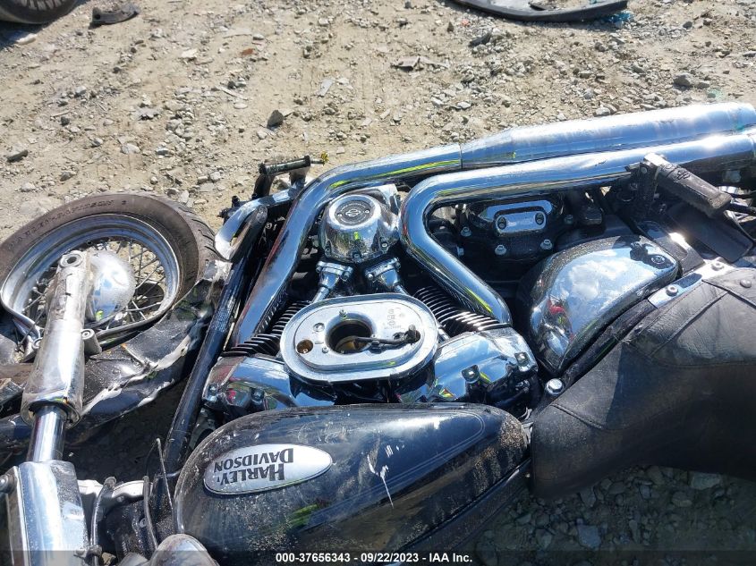 2022 HARLEY-DAVIDSON FLHCS - 1HD1YBK14NB052658