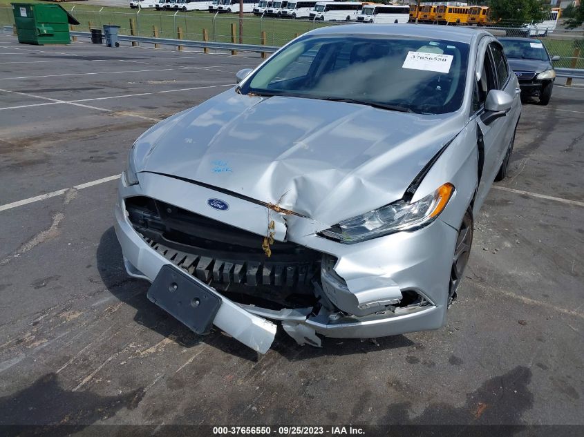 2018 FORD FUSION S - 3FA6P0G76JR200395