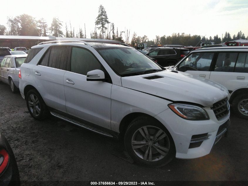 2015 MERCEDES-BENZ ML 400 - 4JGDA5GB0FA496581