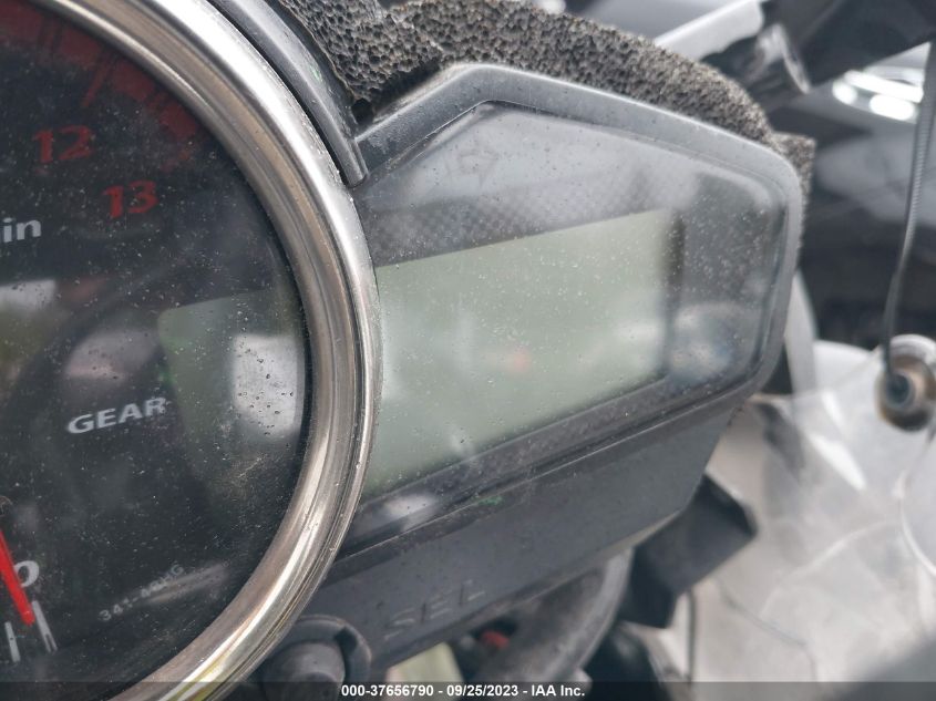 2015 SUZUKI GW250 - LC6GJ55F5F1100633