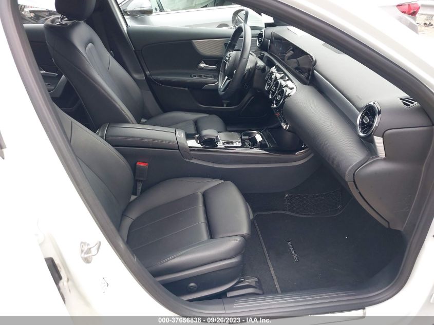 2019 MERCEDES-BENZ A-CLASS A 220 WDD3G4EB8KW003440