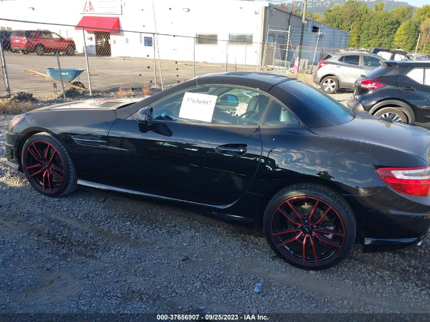 2013 MERCEDES-BENZ SLK-CLASS SLK 250 WDDPK4HA4DF057047