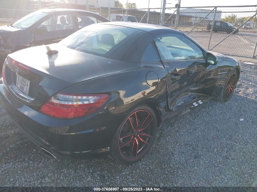 2013 MERCEDES-BENZ SLK-CLASS SLK 250 WDDPK4HA4DF057047