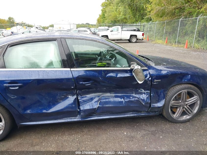 2013 AUDI S4 PRESTIGE - WAUKGAFLXDA226281