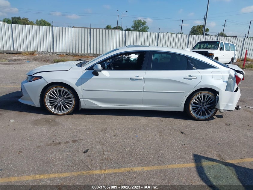 VIN 4T1BZ1FB9KU033759 2019 TOYOTA AVALON XLE/TOURING/LIMITED/XSE