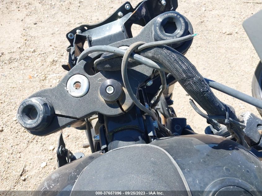 2022 HARLEY-DAVIDSON FXLRST - 1HD1YXZ16NB042720