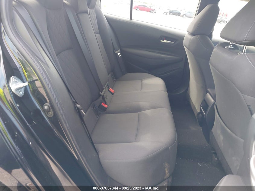 VIN JTDEPRAEXLJ111802 2020 TOYOTA COROLLA LE