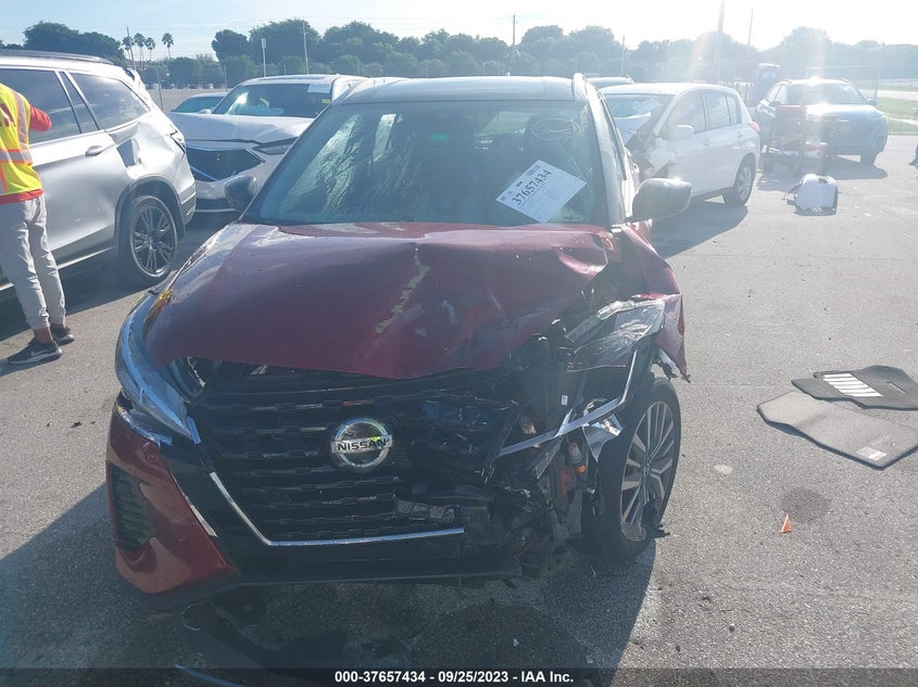 VIN 3N1CP5CV0ML556382 2021 NISSAN KICKS SV