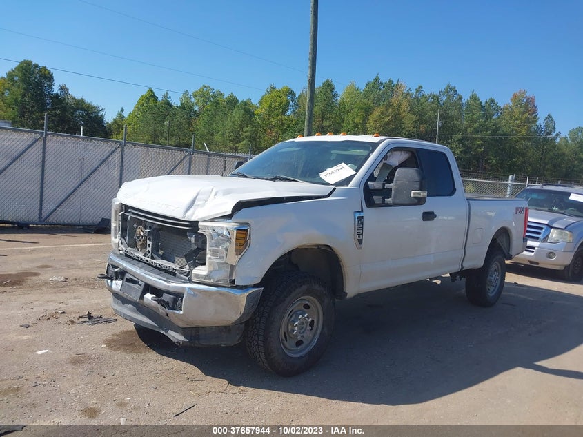 2018 FORD SUPER DUTY F-250 SRW VIN: 1FT7X2B66JEB81519