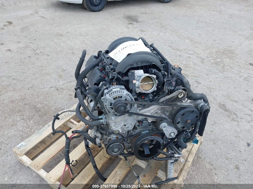 2019 CADILLAC ESCALADE PREMIUM LUXURY - 1GYS4CKJ5KR210350