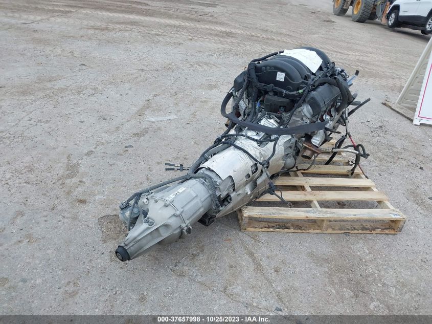 2019 CADILLAC ESCALADE PREMIUM LUXURY - 1GYS4CKJ5KR210350