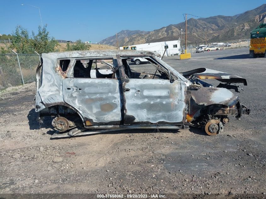 2019 KIA SOUL + - KNDJP3A5XK7667924
